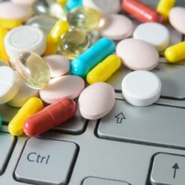 Как продвигать лекарства в интернете: аналитика рекламных кампаний в фарма-тематике в 2023 году